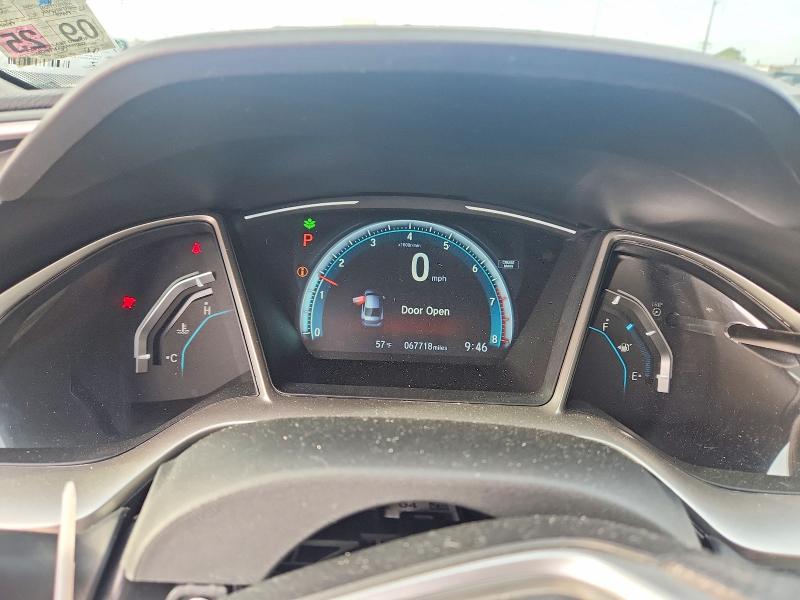 Photo 9 from auction – 2017 HONDA CIVIC EX with VIN 19XFC2F79HE022793