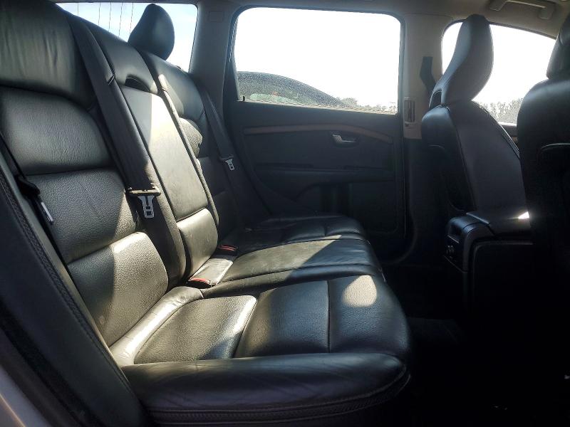 Photo 10 from auction – 2010 VOLVO XC70 3.2 with VIN YV4960BZ2A1090987