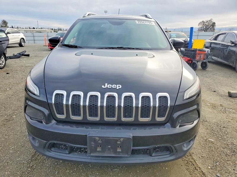 Photo 5 from auction – 2016 JEEP CHEROKEE with VIN 1C4PJLCB1GW190229