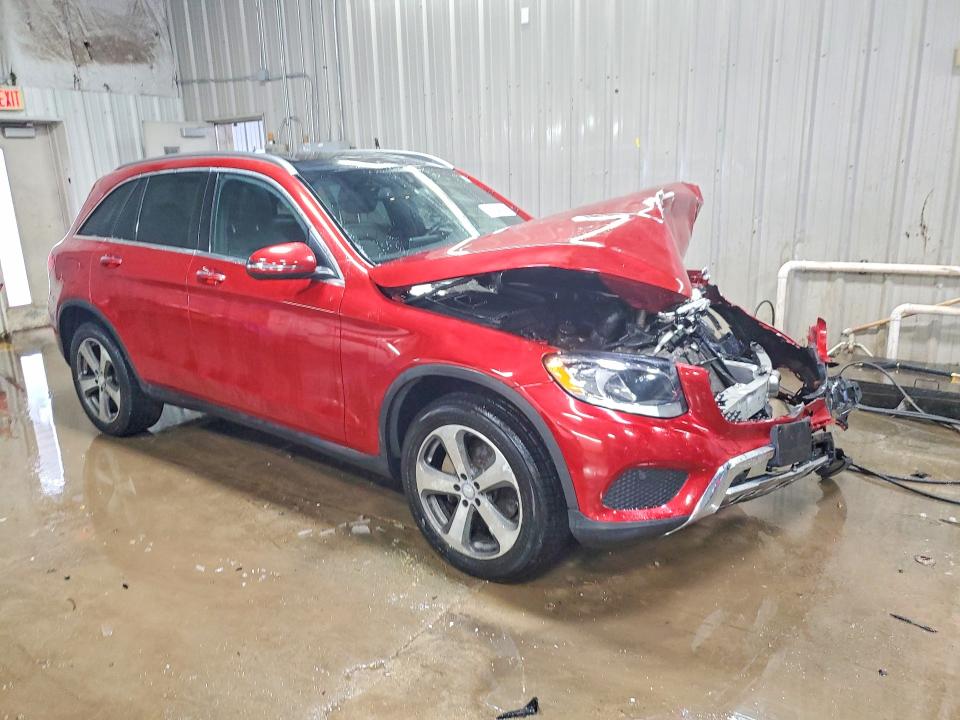Photo 4 from auction – 2017 MERCEDES-BENZ GLC with VIN WDC0G4KB5HF114709