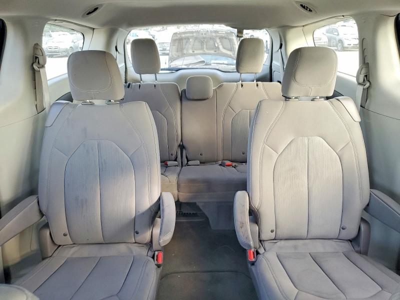 صورة رقم 10 من المزاد - 2018 CHRYSLER PACIFICA L مع VIN 2C4RC1CG9JR101011