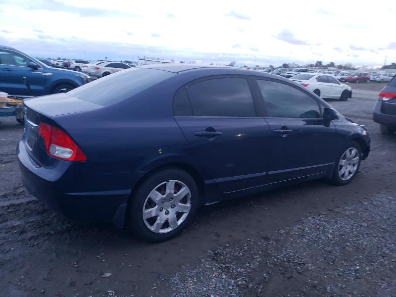 Photo 3 from auction – 2010 HONDA CIVIC LX with VIN 19XFA1F50AE060563