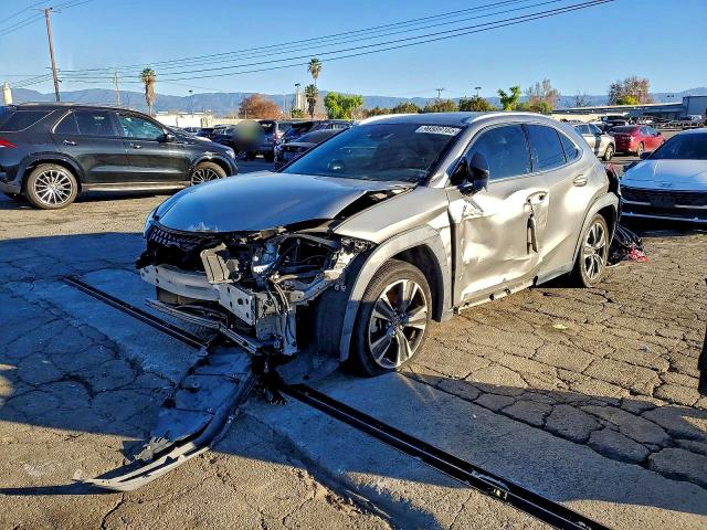 2019 LEXUS UX