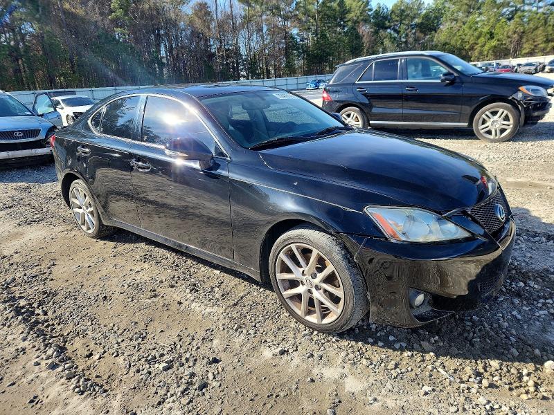 Photo 4 from auction – 2011 LEXUS IS with VIN JTHCF5C25B5050550