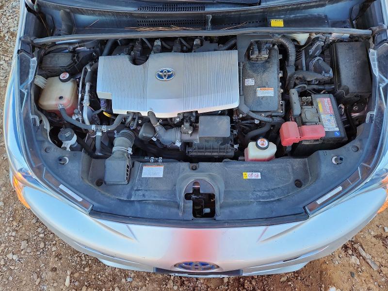 Photo 12 from auction – 2018 TOYOTA PRIUS with VIN JTDKARFU3J3054610