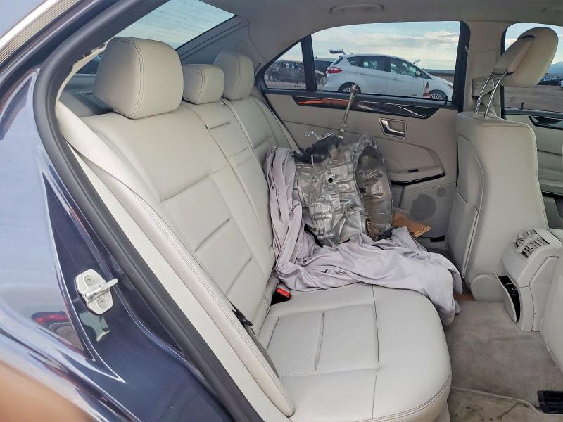 Photo 10 from auction – 2016 MERCEDES-BENZ E 350 with VIN WDDHF5KB2GB271868