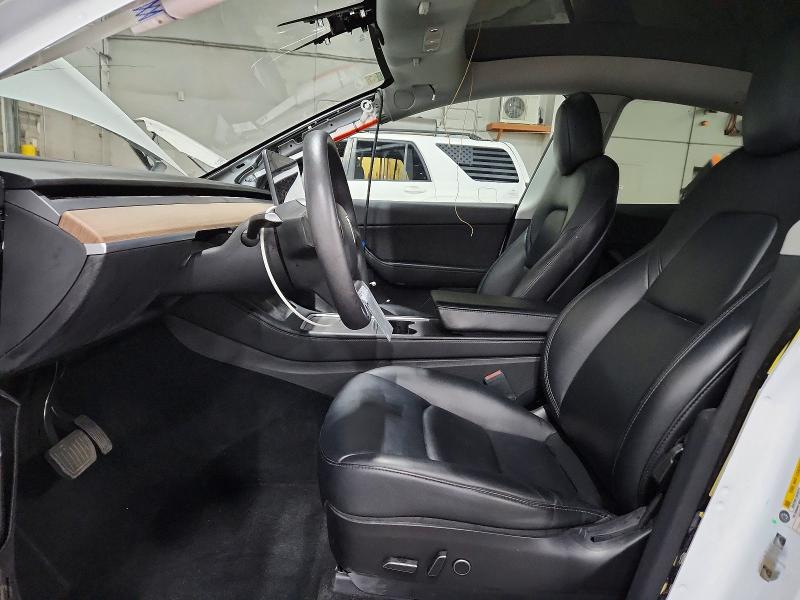 Photo 7 from auction – 2021 TESLA MODEL Y with VIN 5YJYGAEE5MF301007