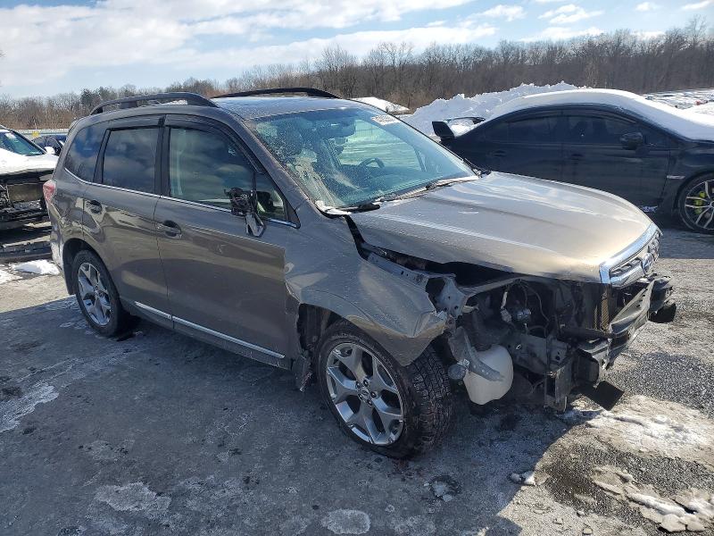 Photo 4 from auction – 2018 SUBARU FORESTER 2 with VIN JF2SJAWC6JH477551