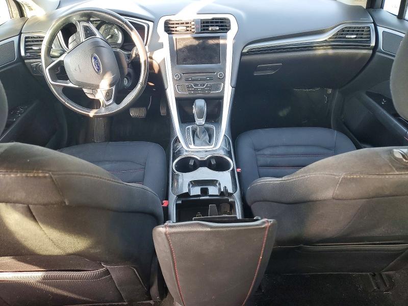Photo 8 from auction – 2016 FORD FUSION SE with VIN 3FA6P0H71GR339390