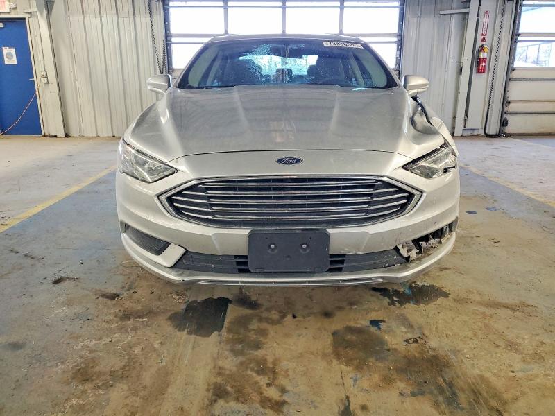 Photo 5 from auction – 2017 FORD FUSION with VIN 3FA6P0H76HR109278