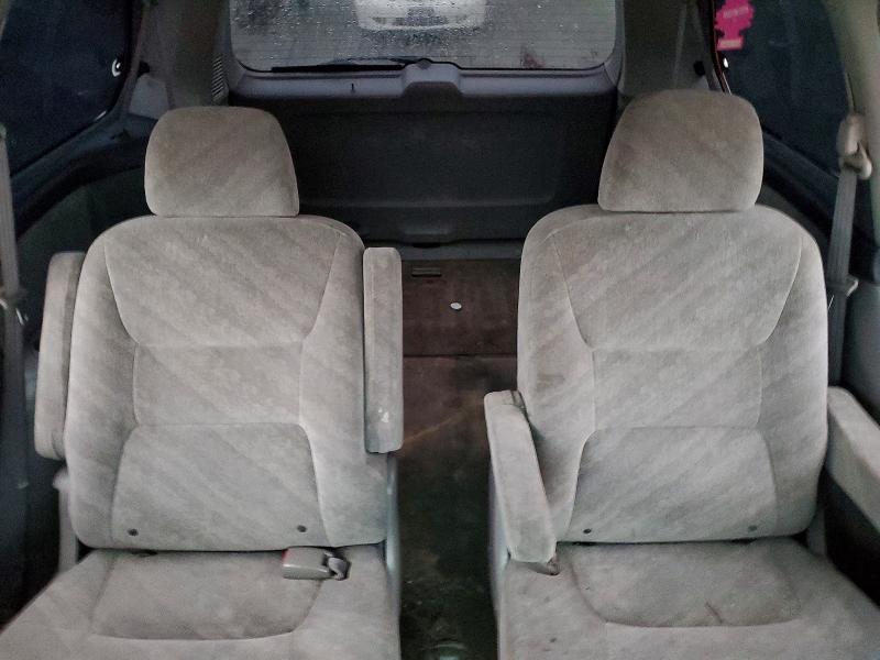 Photo 10 from auction – 2002 HONDA ODYSSEY EX with VIN 5FNRL18622B045846