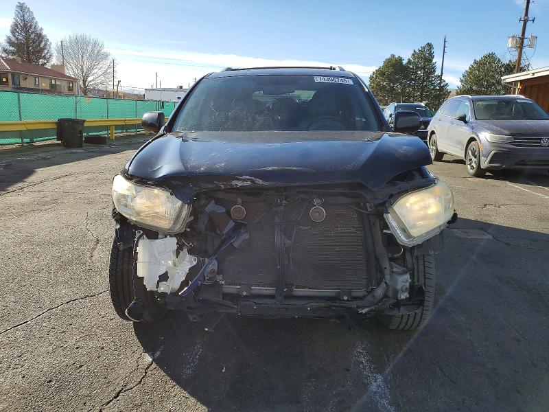 Photo 5 from auction – 2009 TOYOTA HIGHLANDER with VIN JTEES42A992134502