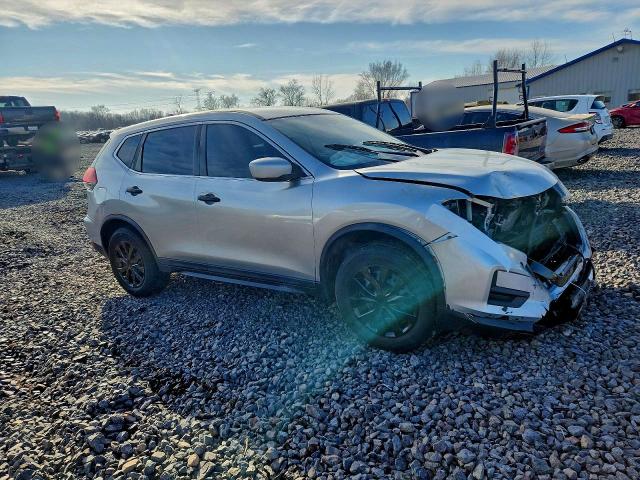 Photo 4 from auction – 2018 NISSAN ROGUE S with VIN KNMAT2MVXJP545354