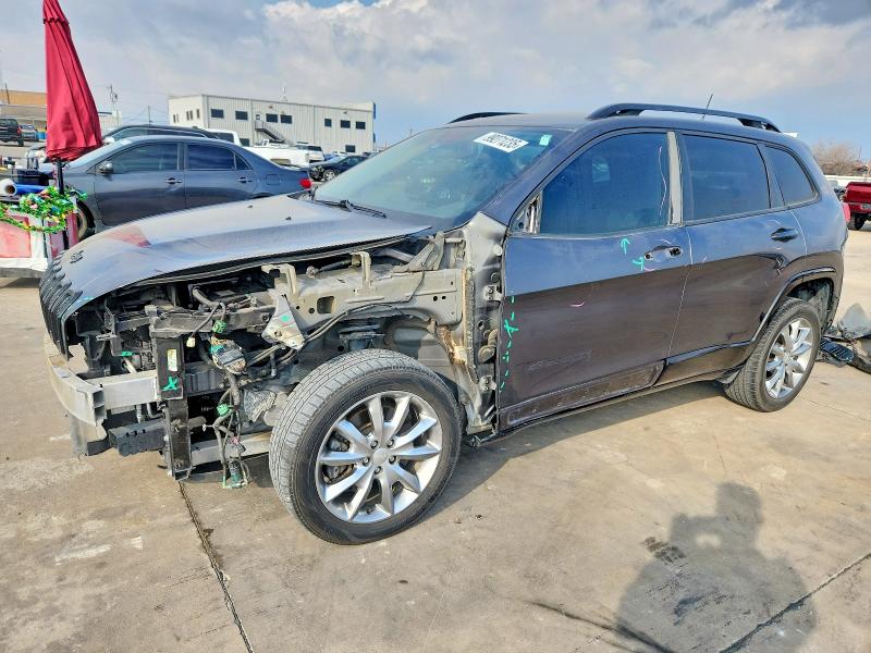 JEEP CHEROKEE L 2018 with VIN 1C4PJLCB0JD588082 - Photo from auction