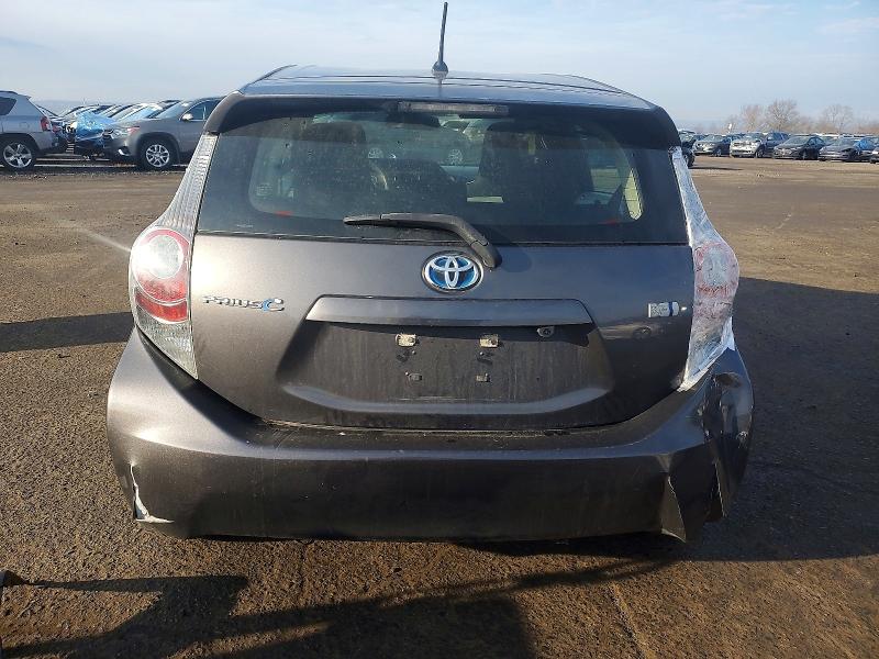 Photo 6 from auction – 2012 TOYOTA PRIUS C with VIN JTDKDTB32C1509530
