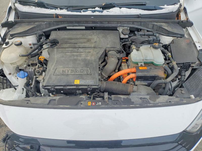 Photo 11 from auction – 2017 HYUNDAI IONIQ SEL with VIN KMHC75LC3HU050208