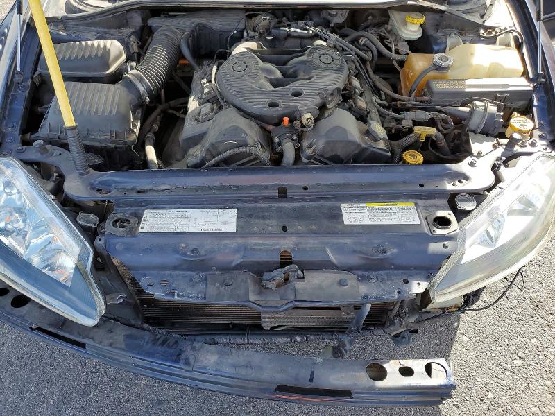 Photo 11 from auction – 2003 DODGE INTREPID with VIN 2B3HD46R03H501816