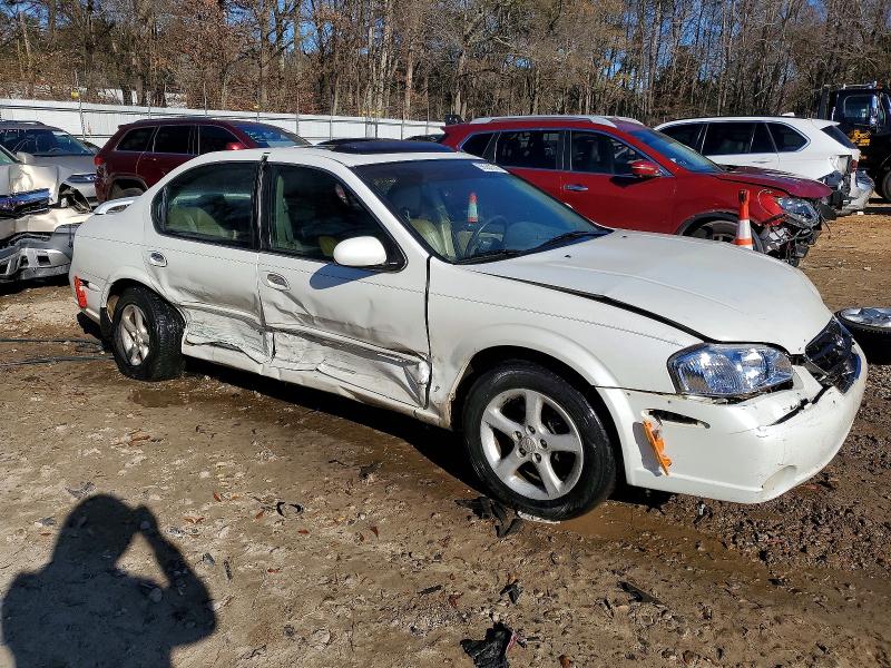 Photo 4 from auction – 2000 NISSAN MAXIMA GLE with VIN JN1CA31D4YT739978