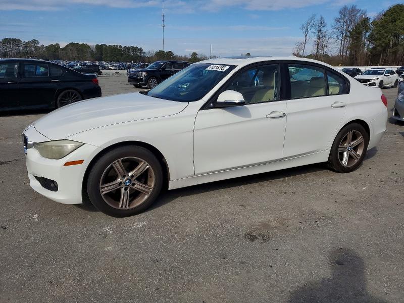 BMW 320 I 2013 with VIN WBA3B1C59DK128992 - Photo from auction