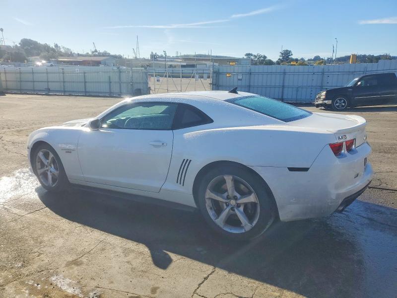 Photo 2 from auction – 2013 CHEVROLET CAMARO with VIN 2G1FS1EW6D9230492