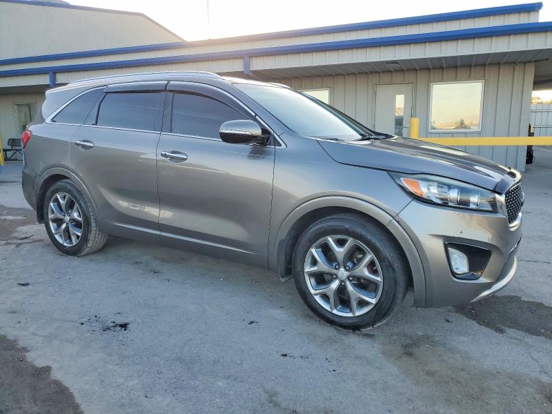 Photo 4 from auction – 2017 KIA SORENTO with VIN 5XYPK4A5XHG283457