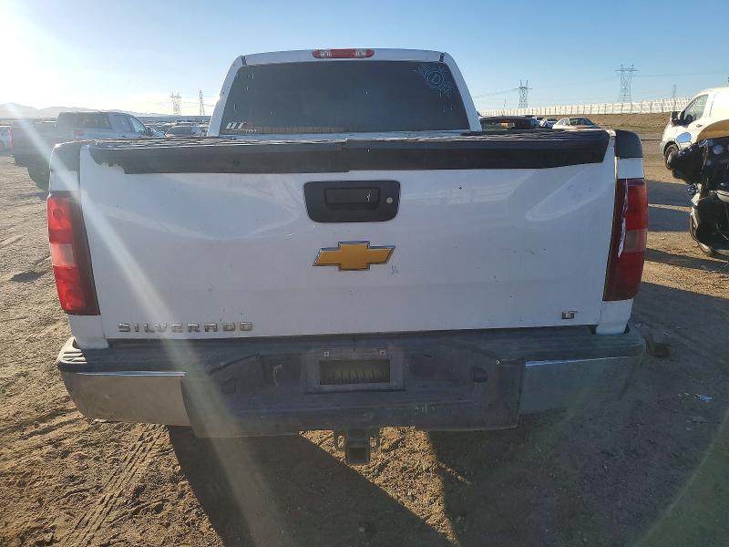 Photo 6 from auction – 2013 CHEVROLET SILVERADO with VIN 1GCRKSE71DZ293699