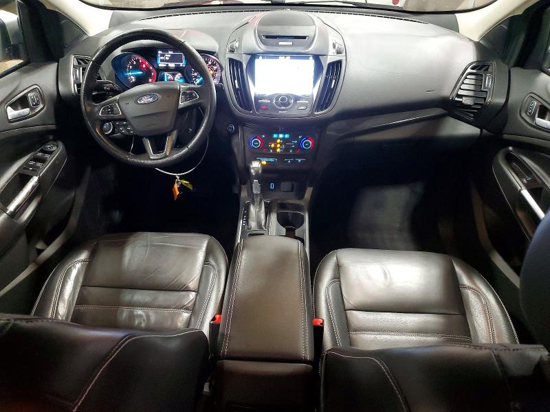 Zdjęcie 8 z aukcji – 2017 FORD ESCAPE TIT z VIN 1FMCU0JD1HUD83644