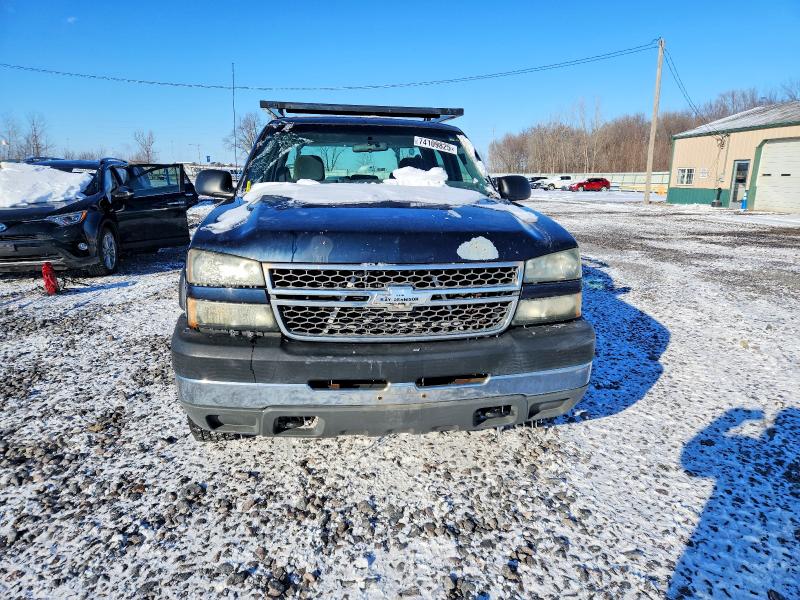 Photo 5 from auction – 2005 CHEVROLET SILVERADO with VIN 1GCHK23U35F971912