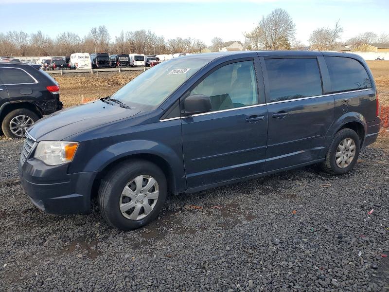 Photo 1 from auction – 2009 CHRYSLER TOWN & COU with VIN 2A8HR44E59R522253