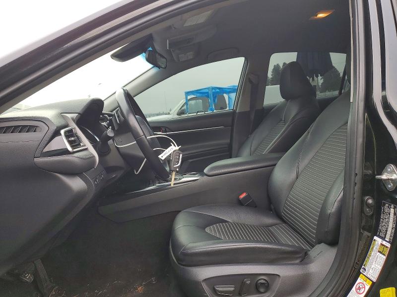Photo 7 from auction – 2018 TOYOTA CAMRY with VIN 4T1B11HK4JU072472