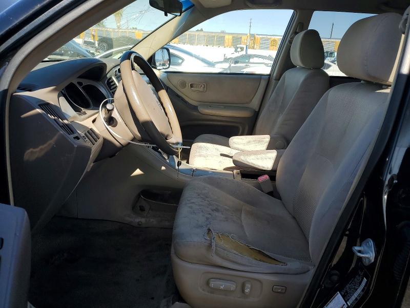 Photo 7 from auction – 2004 TOYOTA HIGHLANDER with VIN JTEDP21A540042147