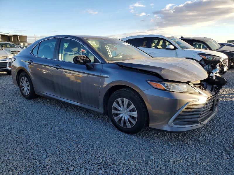 Photo 4 from auction – 2021 TOYOTA CAMRY LE with VIN 4T1C31AK1MU550960
