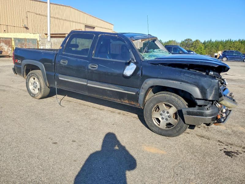Photo 4 from auction – 2005 CHEVROLET SILVERADO with VIN 2GCEK13T251383348