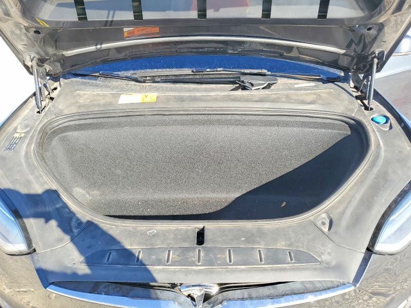 Photo 11 from auction – 2017 TESLA MODEL X with VIN 5YJXCBE29HF064028
