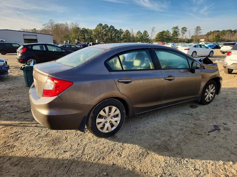 Photo 3 from auction – 2012 HONDA CIVIC LX with VIN 19XFB2F52CE324761