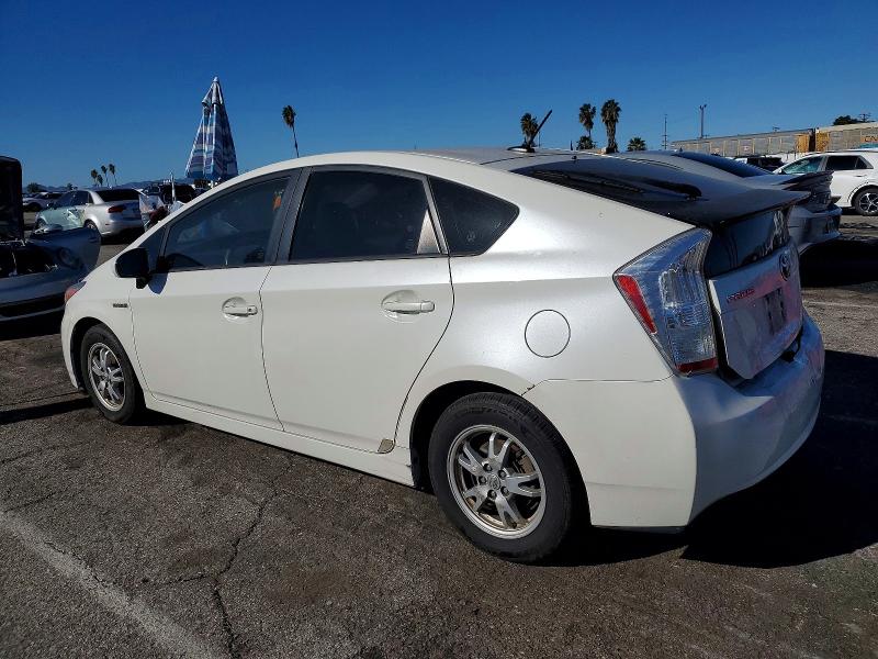 Photo 2 from auction – 2011 TOYOTA PRIUS with VIN JTDKN3DU2B5360997