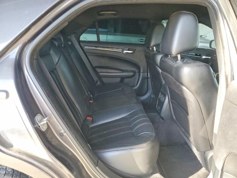 Photo 10 from auction – 2018 CHRYSLER 300 S with VIN 2C3CCAGG5JH267309