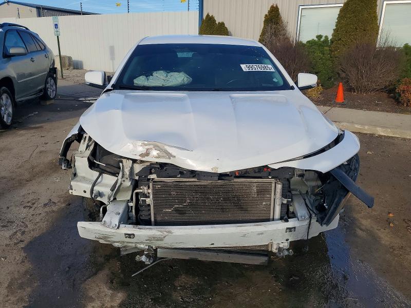 Photo 5 from auction – 2017 CHEVROLET IMPALA LT with VIN 1G1105SA8HU114784