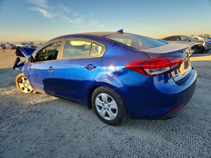 Photo 2 from auction – 2017 KIA FORTE LX with VIN 3KPFL4A72HE106943