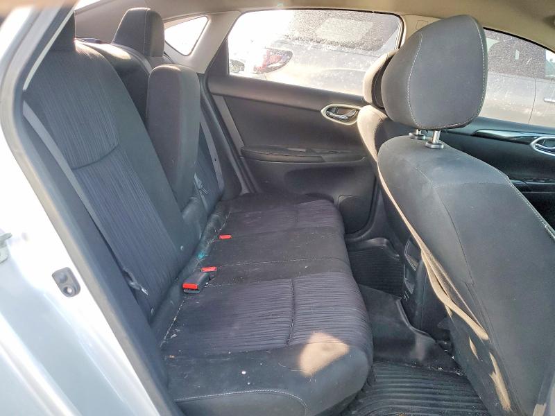 Photo 10 from auction – 2019 NISSAN SENTRA with VIN 3N1AB7AP3KY329466