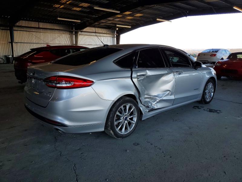 Photo 3 from auction – 2017 FORD FUSION with VIN 3FA6P0LUXHR188046