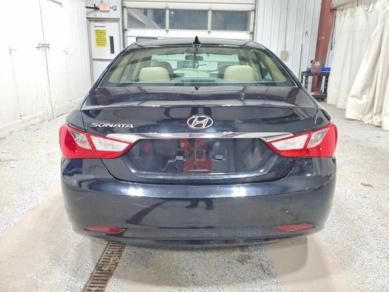 Photo 6 from auction – 2011 HYUNDAI SONATA GLS with VIN 5NPEB4AC5BH089487