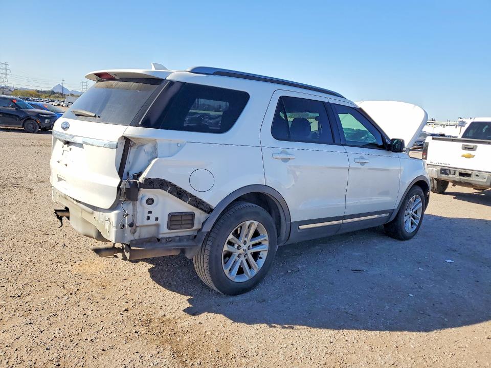 Photo 3 from auction – 2016 FORD EXPLORER with VIN 1FM5K7D83GGA18207