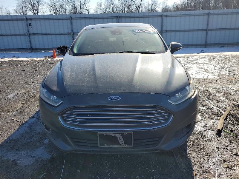 Photo 5 from auction – 2016 FORD FUSION with VIN 3FA6P0PU0GR145442