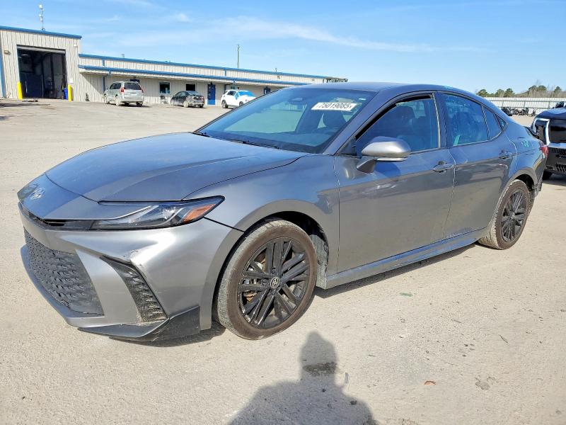 Zdjęcie 1 z aukcji – 2025 TOYOTA CAMRY z VIN 4T1DAACK4SU587358