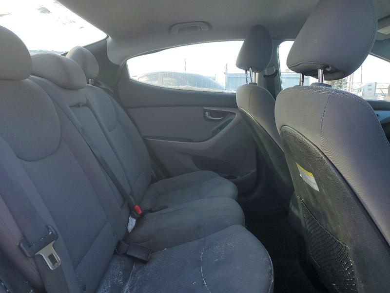 Photo 10 from auction – 2016 HYUNDAI ELANTRA with VIN 5NPDH4AE7GH744073