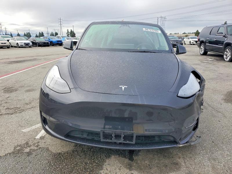 Photo 5 from auction – 2025 TESLA MODEL Y with VIN 7SAYGDED5SF260810