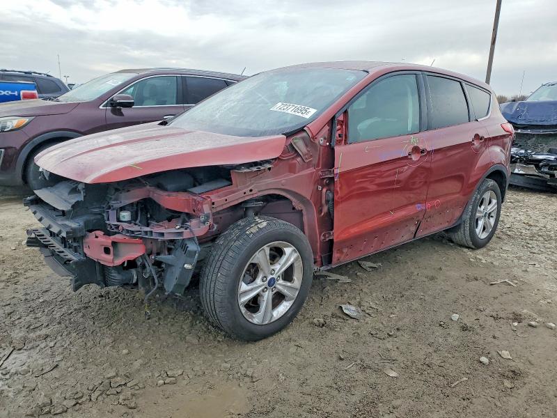 FORD ESCAPE SE 2015 with VIN 1FMCU9G94FUB73804 - Photo from auction
