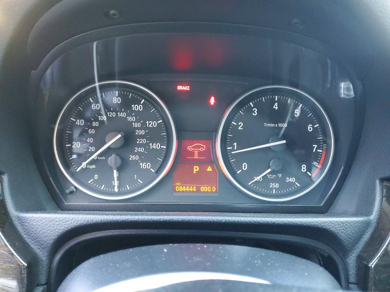 Photo 9 from auction – 2012 BMW 328 with VIN WBAKE5C55CE755583