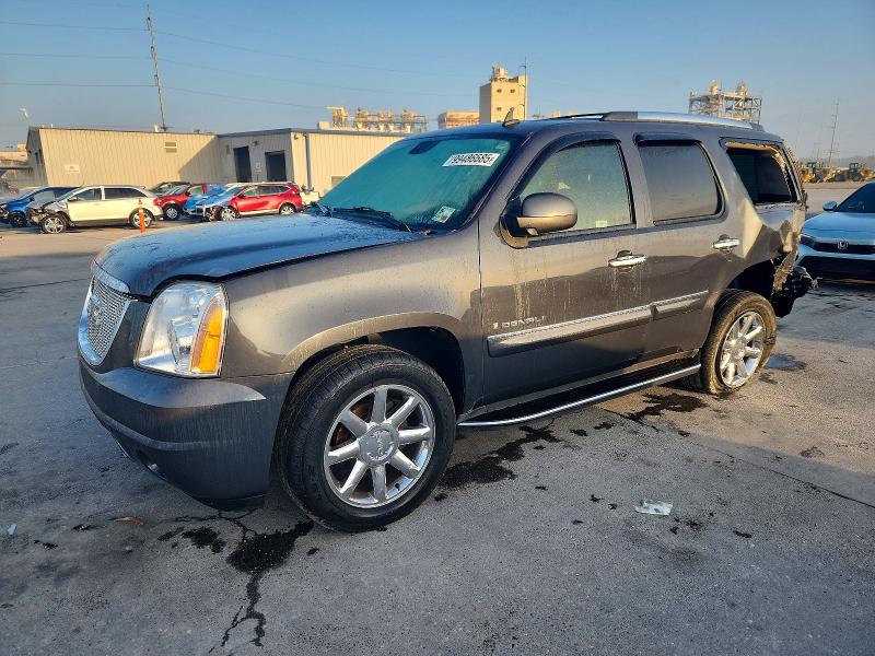 GMC YUKON DENA 2008 with VIN 1GKFK63888J158220 - Photo from auction